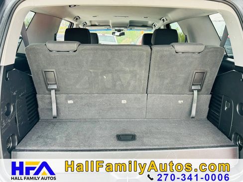 Used 2019 GMC Yukon SLE w/ SLE Value Package AWD/4WD image 17