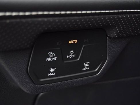 New 2026 Volkswagen Atlas SEL Premium R-Line image 11