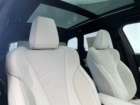 New 2026 BMW X1 xDrive28i w/ Convenience Package image 7