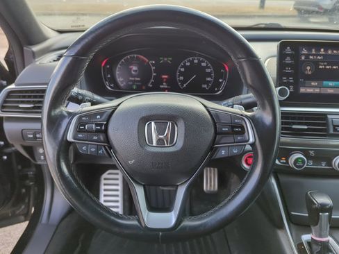 Used 2018 Honda Accord Sport image 21
