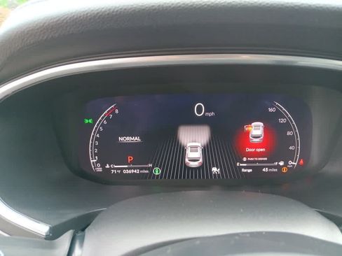 Used 2023 Acura MDX SH-AWD image 10