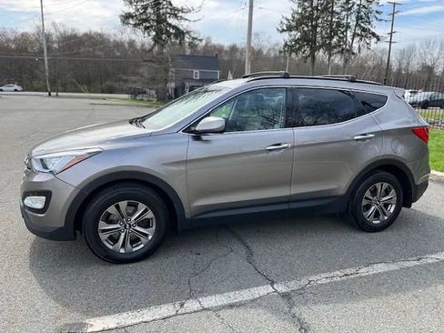 Used 2016 Hyundai Santa Fe Sport w/ Option Group 02 AWD/4WD image 5