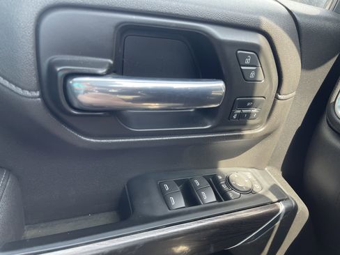Used 2023 Chevrolet Silverado 2500 LTZ w/ Gooseneck/5TH Wheel Package AWD/4WD image 23