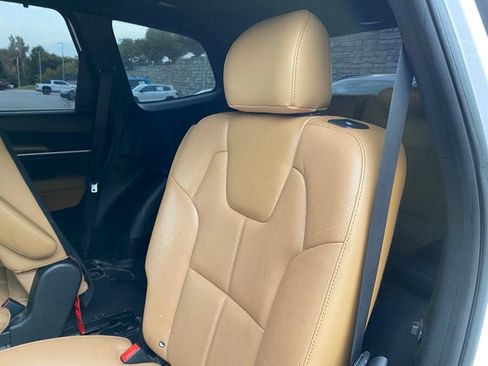 Used 2022 Kia Telluride SX FWD image 15