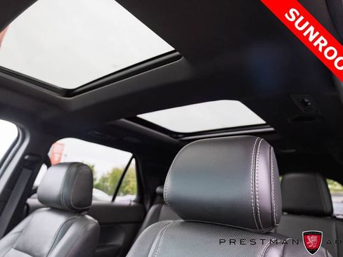 Used 2015 Ford Explorer Sport w/ Equipment Group 401A AWD/4WD image 10