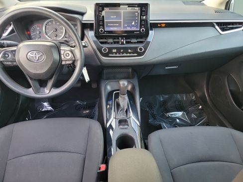 Used 2022 Toyota Corolla LE FWD image 10