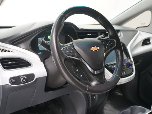Used 2020 Chevrolet Bolt LT image 10