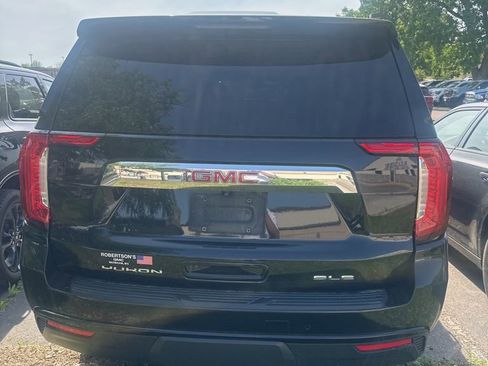 Used 2021 GMC Yukon XL SLE w/ Gmc Pro Safety Plus Package AWD/4WD image 12