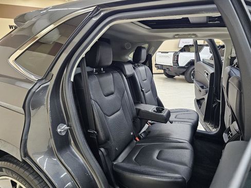 Used 2015 Ford Edge Titanium w/ Equipment Group 301A FWD image 24