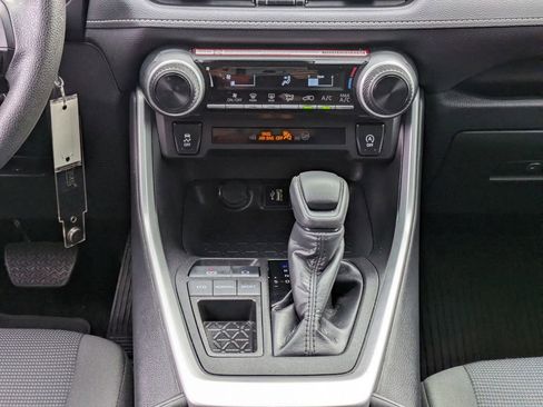 Certified 2025 Toyota RAV4 LE image 18