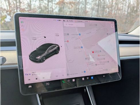 Used 2018 Tesla Model 3 Mid Range image 21