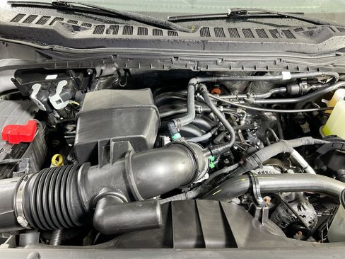 Used 2023 Ford F250 XLT w/ Snow Plow Prep Package image 27