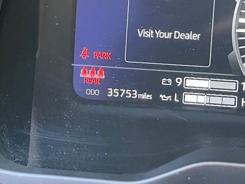 Used 2023 Toyota Tundra Platinum w/ Advanced Package image 28