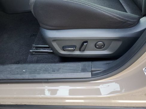 Certified 2025 Nissan Rogue SV AWD/4WD image 21