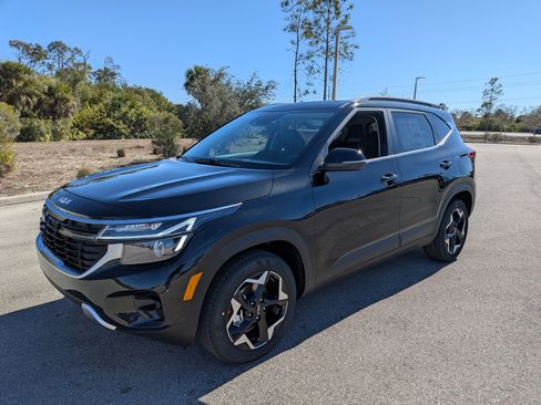 New 2026 Kia Seltos EX image 9