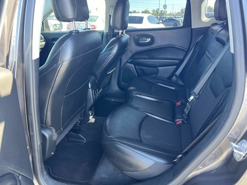 Used 2019 Jeep Compass Altitude image 22