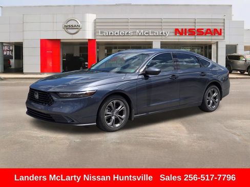 Used 2024 Honda Accord EX image 9