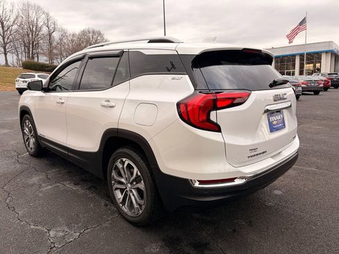 Used 2021 GMC Terrain SLT w/ LPO, Floor Liner Package image 5