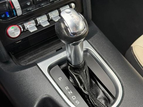 Used 2022 Ford Mustang Premium RWD image 27