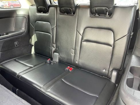 Certified 2023 Nissan Pathfinder SL w/ SL Premium Package AWD/4WD image 10
