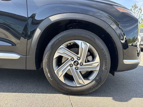 Certified 2022 Hyundai Santa Fe SEL w/ Convenience + Premium Package image 12