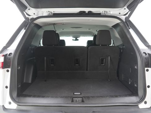 Used 2020 Chevrolet Traverse LT AWD/4WD image 17