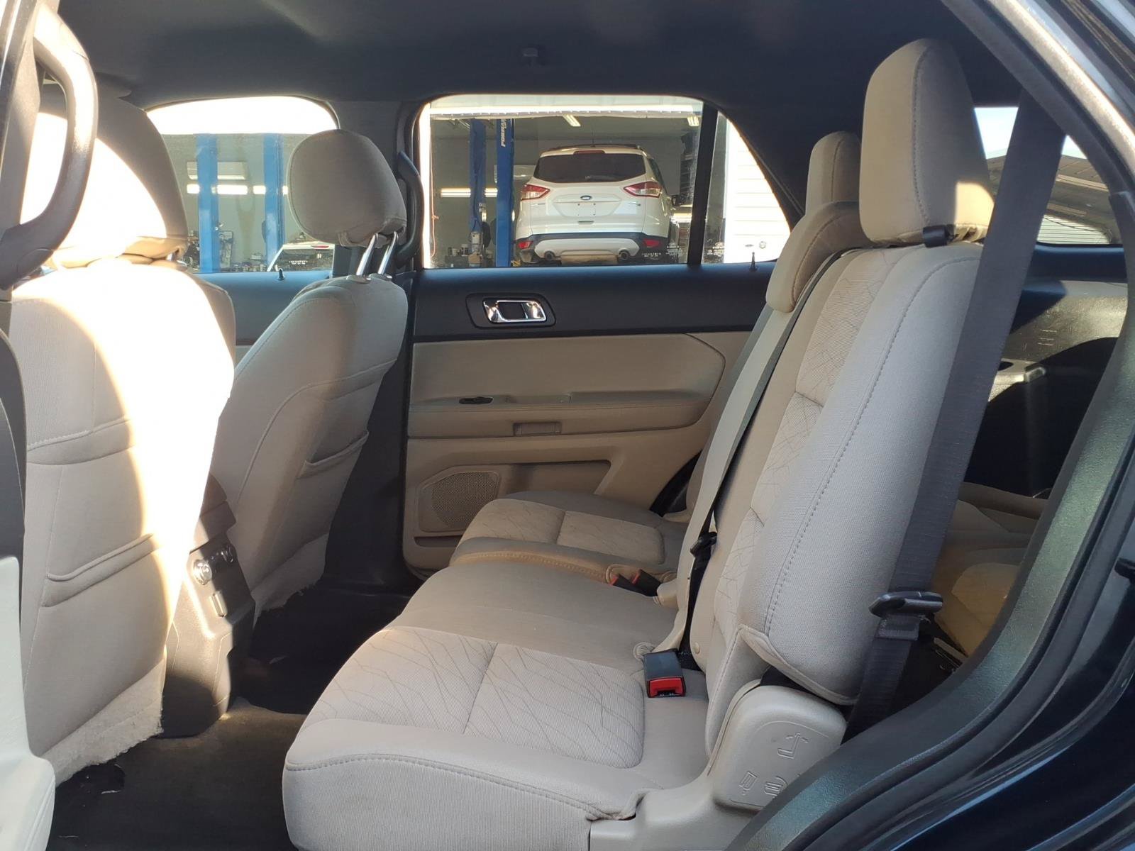 Used 2013 Ford Explorer FWD image 7