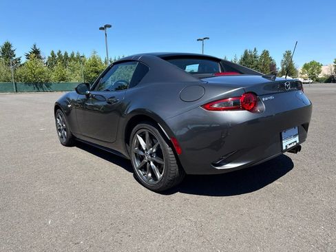 Used 2017 MAZDA MX-5 Miata RF Grand Touring RWD image 5