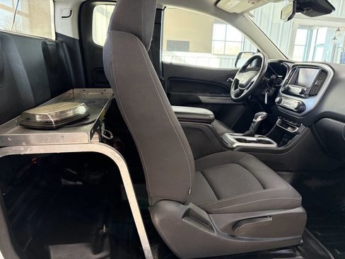 Used 2022 Chevrolet Colorado LT w/ Fleet Safety Package image 23