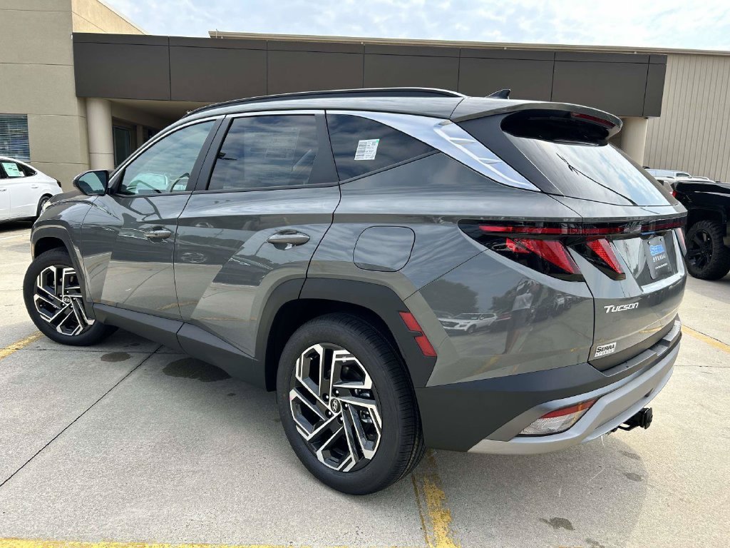 New 2026 Hyundai Tucson Limited FWD image 7