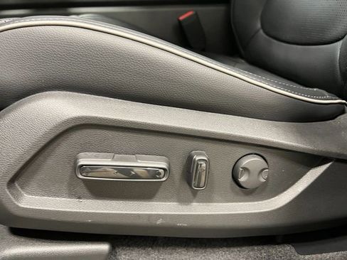 New 2025 Honda Pilot Elite image 16