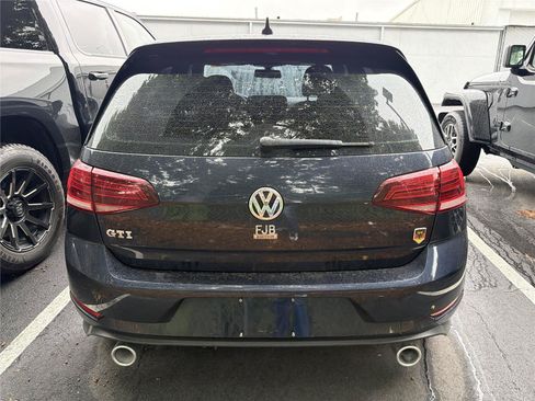 Used 2018 Volkswagen GTI SE FWD image 5