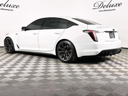 Used 2022 Cadillac CT5 V Blackwing image 4