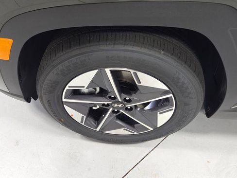 New 2026 Hyundai Tucson SEL image 16