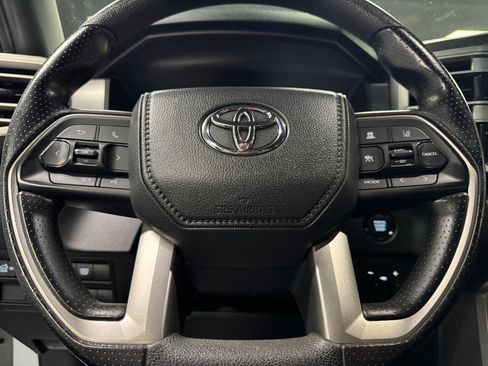 Used 2025 Toyota Tundra SR5 image 21