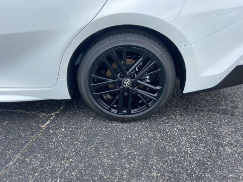 New 2026 Toyota Camry SE FWD image 6