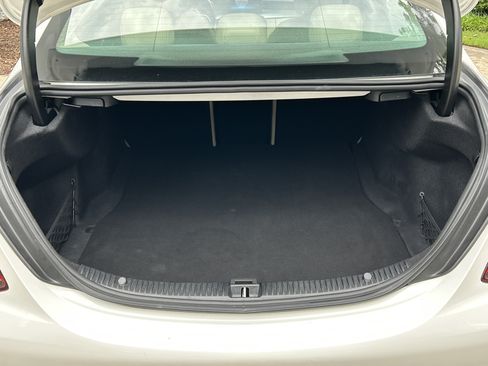 Used 2019 Mercedes-Benz C 300 Sedan image 9