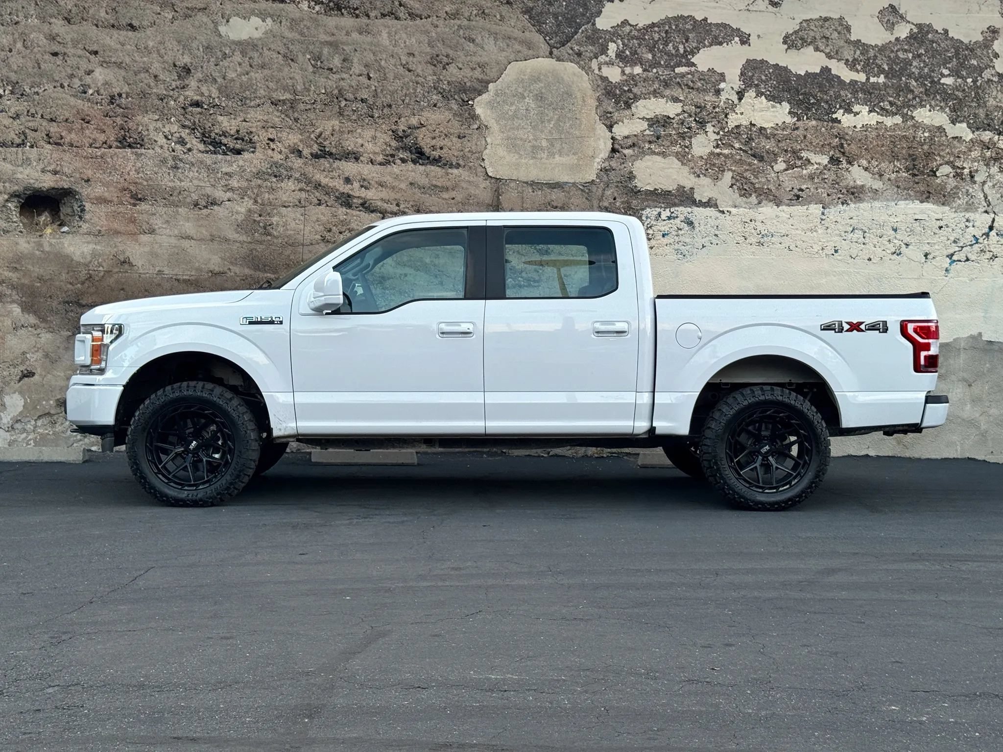 Used 2018 Ford F150 XL w/ Equipment Group 101A Mid AWD/4WD image 8