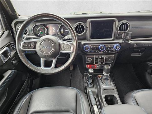 Used 2021 Jeep Wrangler Unlimited Rubicon 4xe w/ Cold Weather Group AWD/4WD image 21