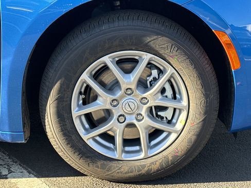 New 2026 Chrysler Pacifica Select image 11