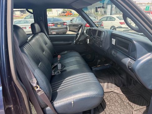 Used 1998 Chevrolet Silverado 3500 4x4 Crew Cab w/ Skid Plate Pkg image 35