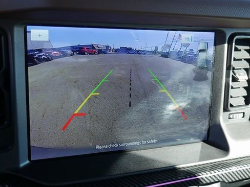 Used 2024 Ford Bronco Outer Banks image 4