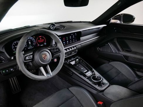 Certified 2025 Porsche 911 Carrera 4 GTS AWD/4WD image 18