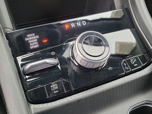 New 2023 Jeep Grand Cherokee 4WD 4xe image 11