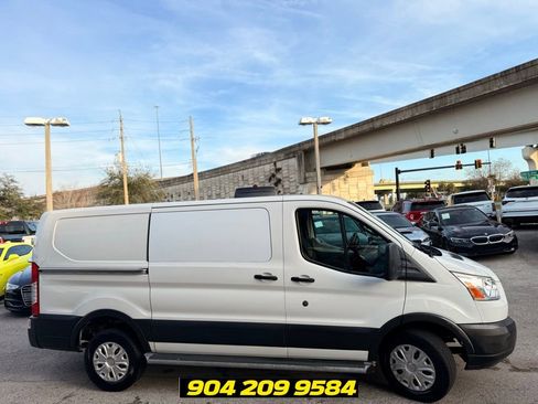 Used 2019 Ford Transit 250 130 Low Roof w/ Exterior Upgrade Package RWD image 4