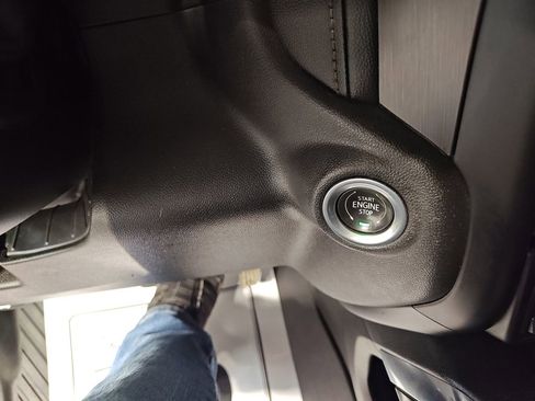 Used 2020 GMC Sierra 1500 AT4 image 24