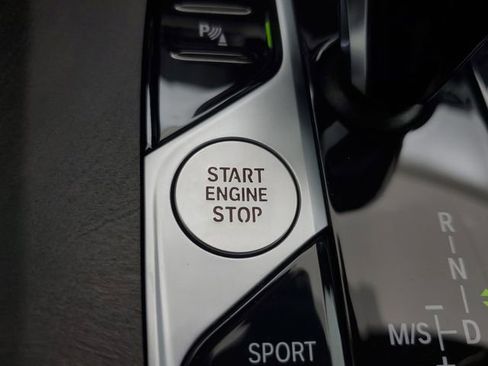 Used 2022 BMW X5 sDrive40i w/ Parking Assistance Package RWD image 32