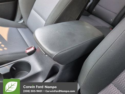 Used 2024 Kia Soul LX w/ Option Group 015 FWD image 19
