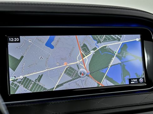 Used 2017 Mercedes-Benz Maybach S 550 4MATIC image 36