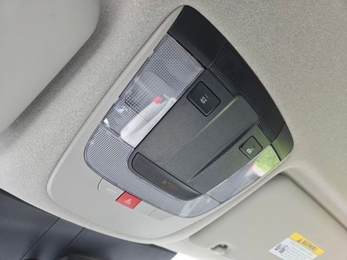 New 2025 Kia Niro EX image 20